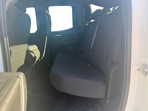 Used 2020 Chevrolet Silverado 1500 Custom w/ Custom Value Package image 13