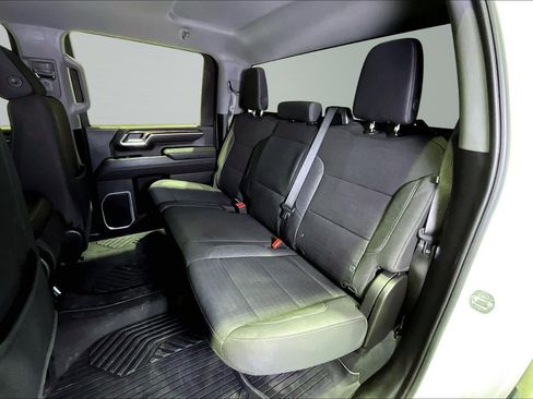 Used 2025 Chevrolet Silverado 2500 LT AWD/4WD image 23