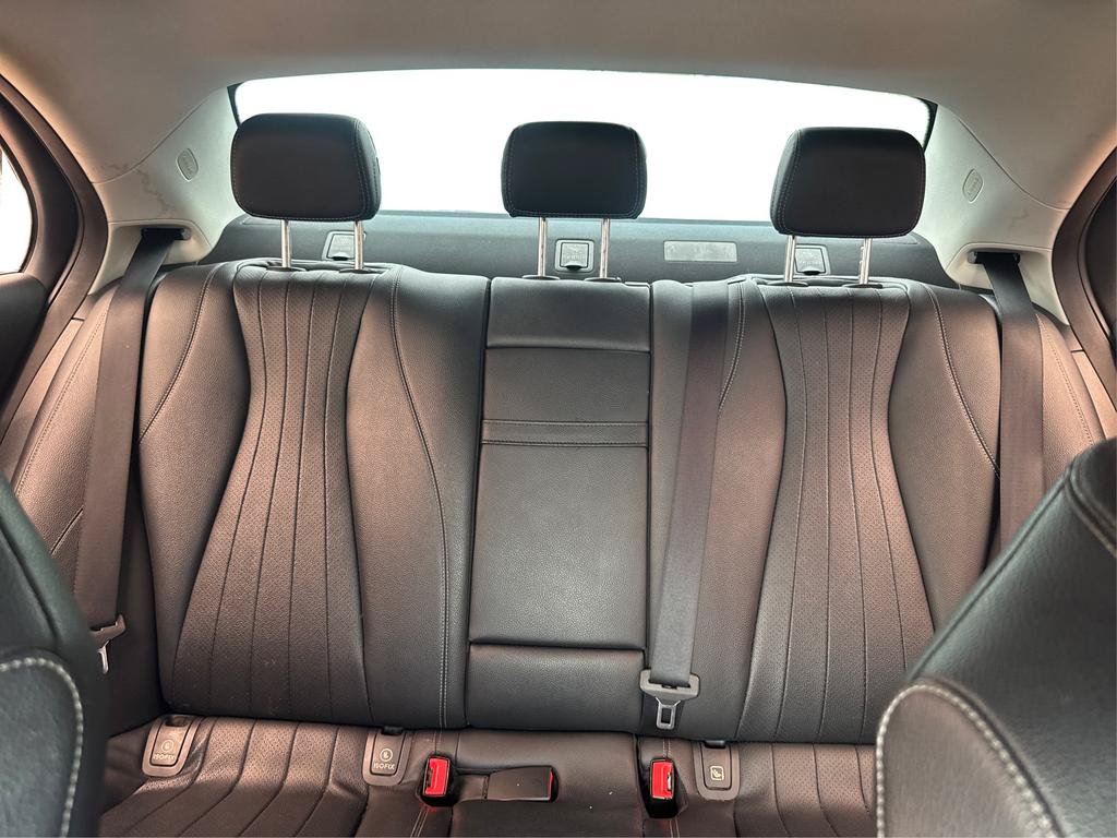 Used 2018 Mercedes-Benz E 300 image 14