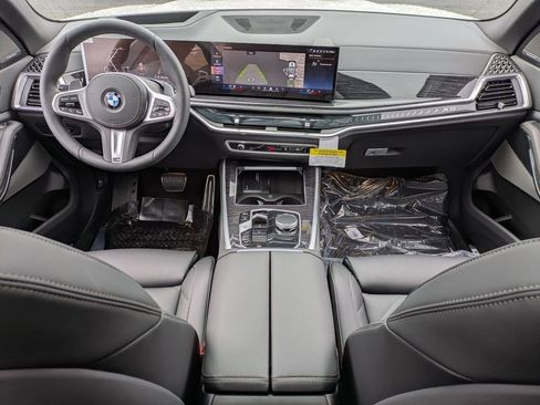 New 2026 BMW X5 xDrive40i AWD/4WD image 18