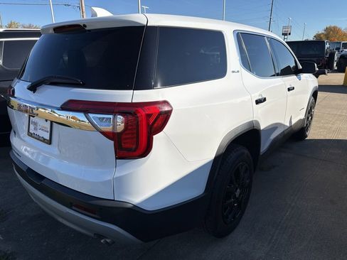 Used 2021 GMC Acadia SLE image 6