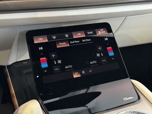 New 2026 Cadillac Vistiq Luxury image 15