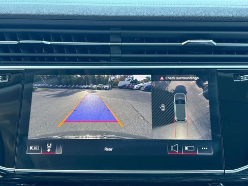 Used 2025 Audi Q7 3.0T Premium Plus image 25