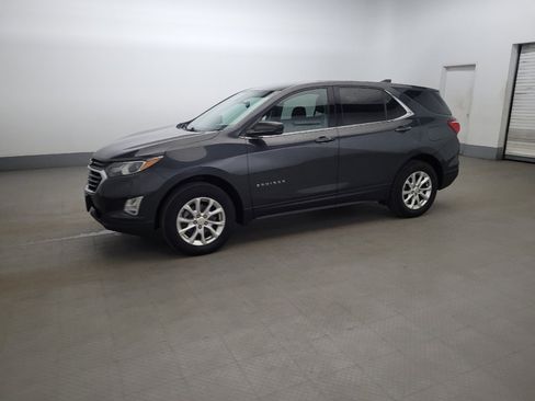 Used 2020 Chevrolet Equinox LT image 2
