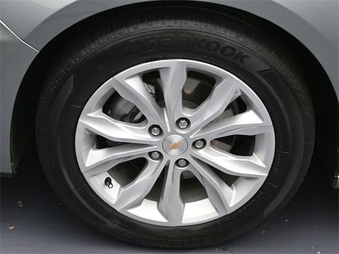 Used 2024 Chevrolet Malibu LT image 7