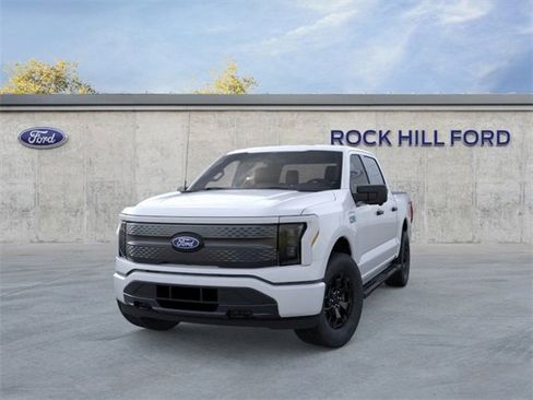 New 2025 Ford F150 Lightning XLT image 3