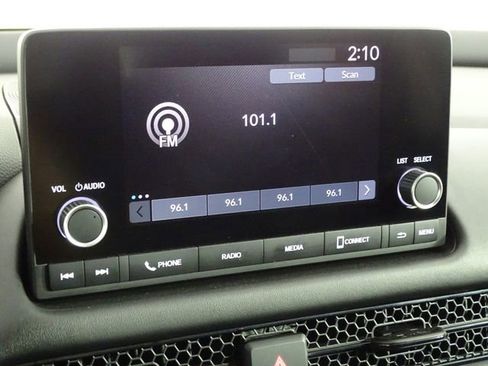 Used 2024 Honda HR-V LX image 32