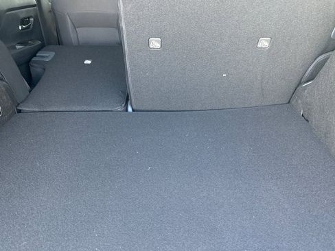 New 2025 Nissan Kicks SV image 12