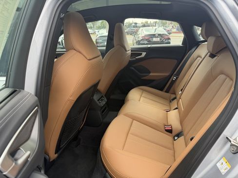 Used 2025 Audi A5 2.0T Premium Plus w/ Premium Plus AWD/4WD image 4