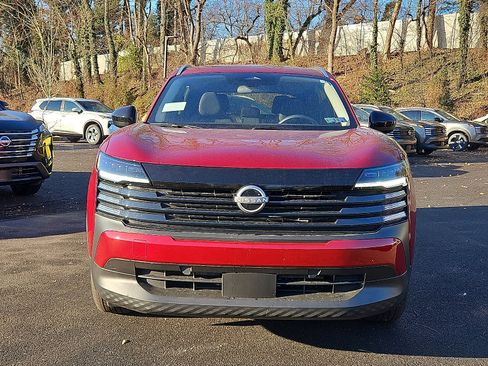 New 2026 Nissan Kicks SV w/ SV Premium Package image 2