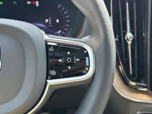 New 2026 Volvo XC60 B5 Core w/ Climate Package image 9