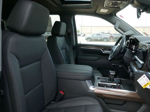 New 2026 Chevrolet Silverado 1500 LT Trail Boss w/ LT Trail Boss Premium Package AWD/4WD image 11