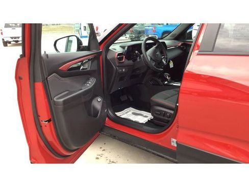New 2026 Chevrolet TrailBlazer RS w/ Convenience Package AWD/4WD image 9