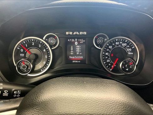 Used 2020 RAM 1500 Big Horn AWD/4WD image 22