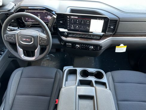 New 2026 GMC Sierra 1500 SLE w/ Preferred Package image 13