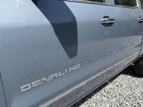 Used 2016 GMC Sierra 2500 Denali w/ Duramax Plus Package AWD/4WD image 13