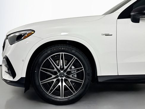 New 2026 Mercedes-Benz GLC 43 AMG 4MATIC image 9