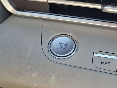 New 2026 Hyundai Elantra Limited FWD image 10