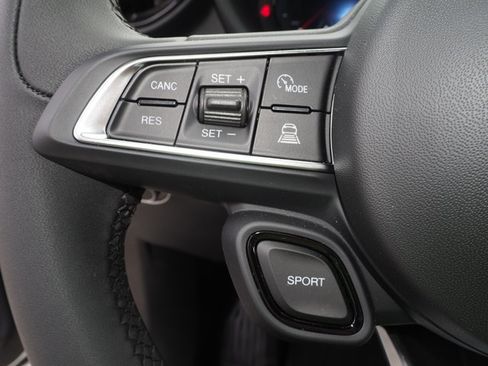 Certified 2025 Dodge Hornet GT image 32