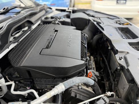 Used 2023 Honda Pilot Elite image 46