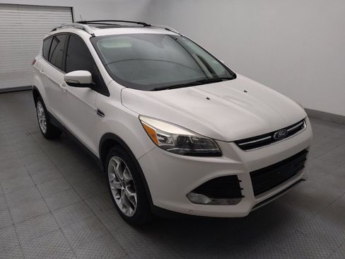 Used 2016 Ford Escape Titanium w/ Equipment Group 301A AWD/4WD image 13