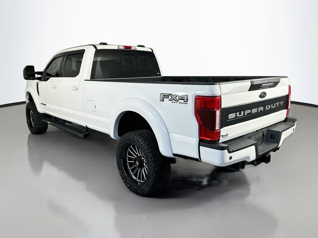 Used 2022 Ford F250 Lariat w/ Black Appearance Package AWD/4WD image 5