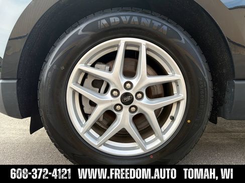Used 2024 Ford Edge SEL AWD/4WD image 25