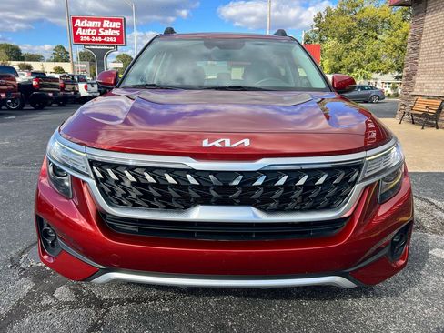 Used 2023 Kia Seltos Nightfall Edition image 3