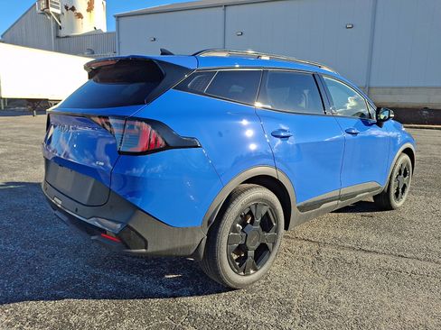 New 2026 Kia Sportage X-Line w/ X-Line Premium Package AWD/4WD image 8