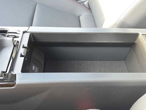 New 2025 Toyota Prius XSE Premium image 36