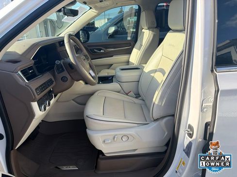 Used 2023 GMC Yukon XL Denali w/ Denali Reserve Package RWD image 4