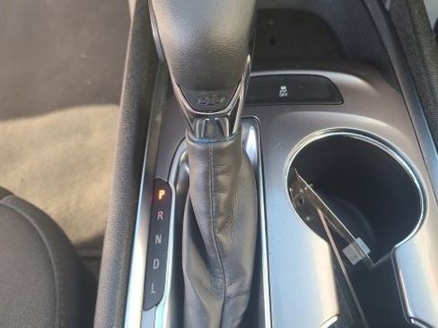 Used 2022 Chevrolet Malibu LT image 26