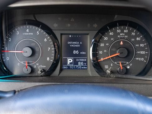 Used 2015 Toyota Sienna LE FWD image 15