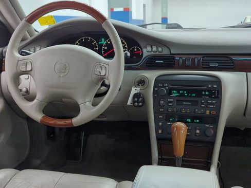 Used 2000 Cadillac Seville STS w/ Convenience Pkg FWD image 25
