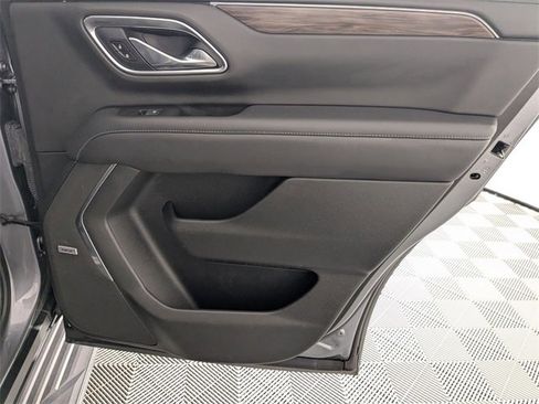 Used 2021 Chevrolet Tahoe LT image 32