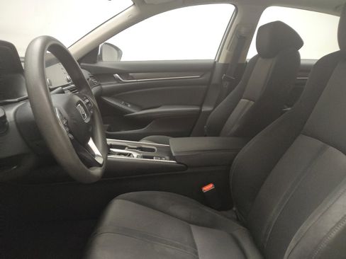 Used 2019 Honda Accord EX image 17