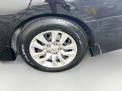 Used 2017 Nissan Altima 2.5 S w/ Power Driver Seat Package FWD image 11