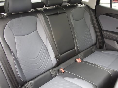 New 2026 Volkswagen Tiguan SE AWD/4WD image 33