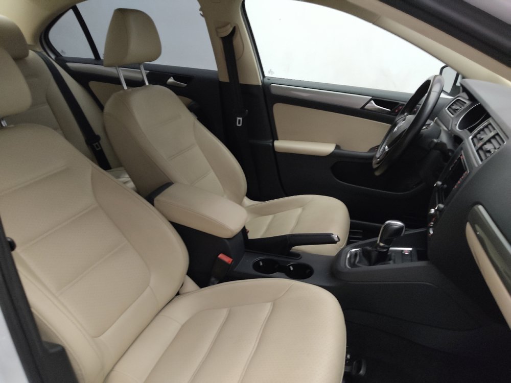 Used 2018 Volkswagen Jetta SE FWD image 21
