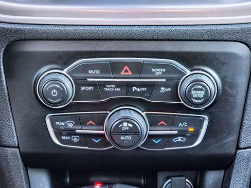 Used 2023 Dodge Charger GT w/ Blacktop Package image 31