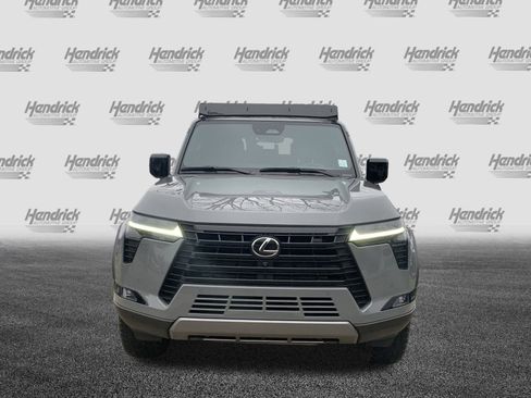 Certified 2025 Lexus GX 550 image 3