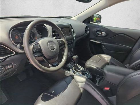 Used 2020 Jeep Cherokee Latitude Plus FWD image 9