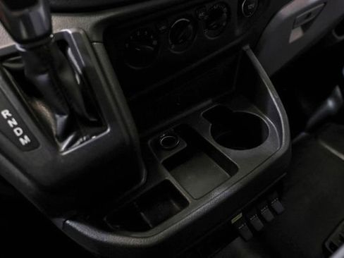 Used 2019 Ford Transit 250 148 Low Roof RWD image 28