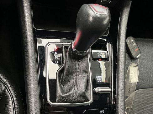 Used 2023 Jeep Compass Limited AWD/4WD image 24