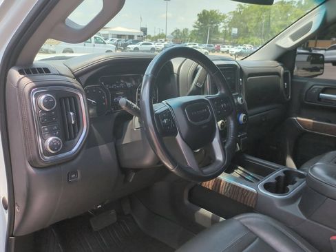 Certified 2021 GMC Sierra 1500 Denali w/ LPO, GMC Protection Package AWD/4WD image 10