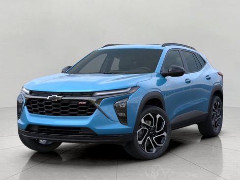 New 2026 Chevrolet Trax RS w/ Sunroof Package FWD image 6