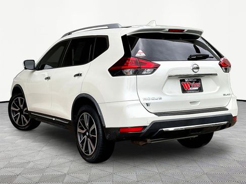 Used 2018 Nissan Rogue SL w/ Premium Package AWD/4WD image 4