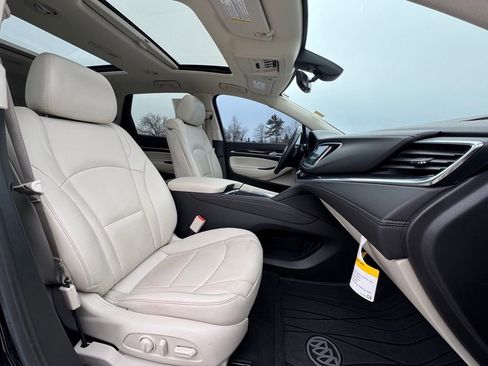 Used 2023 Buick Enclave Essence w/ Experience Buick Package image 32