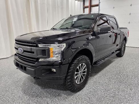 Used 2019 Ford F150 XLT w/ Equipment Group 302A Luxury image 3