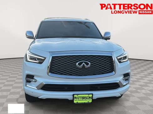 Used 2024 INFINITI QX80 Sensory w/ Cargo Package AWD/4WD image 2